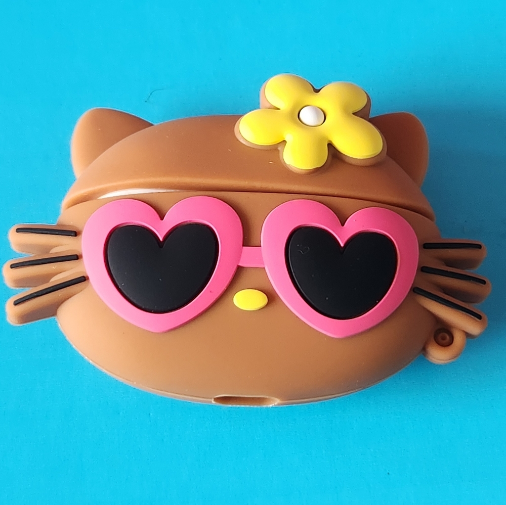 ✨️AirPod Pro Case (Hello Kitty Hawaiian)✨️